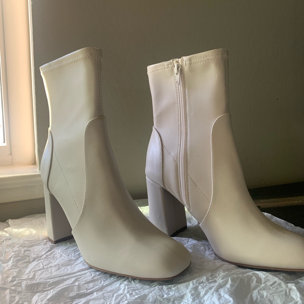 Off White Target Boots
